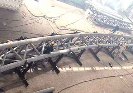 和静多功能体育馆案例